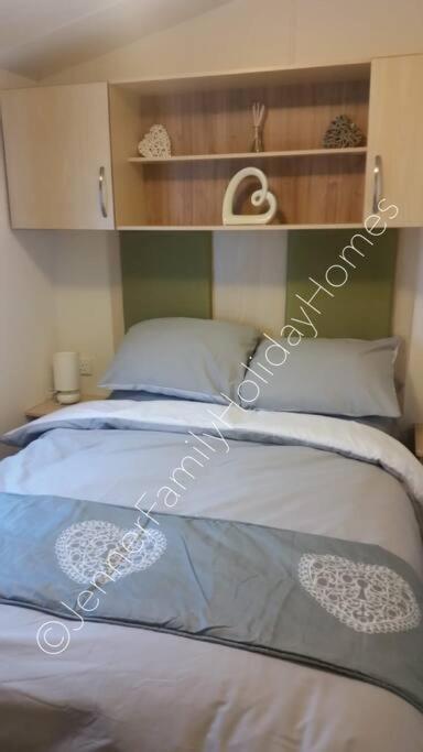 Jenner Family Holiday Homes At Tattershall Lakes Dogdyke Exterior photo